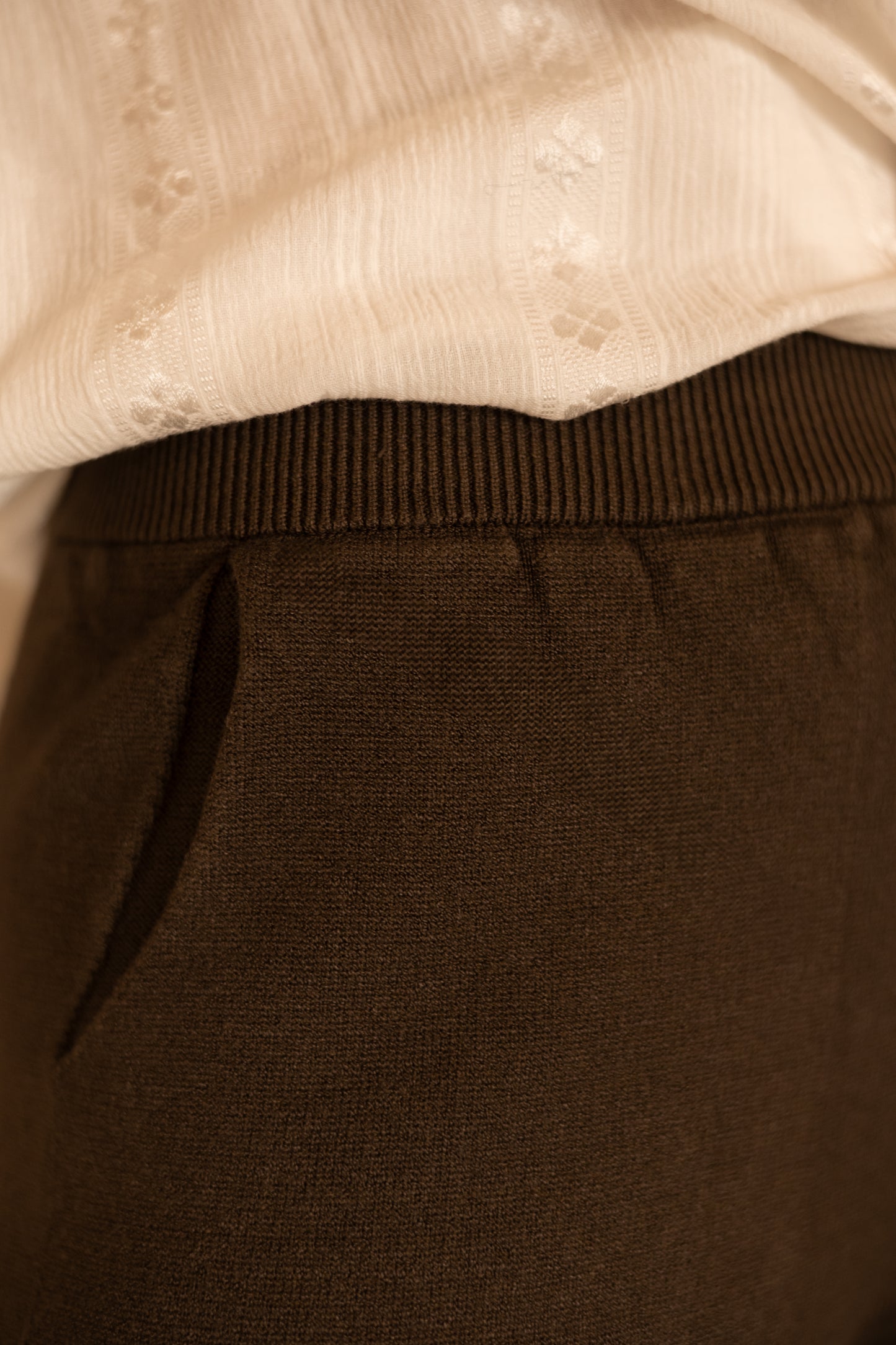 CHOCOLATE PANTS