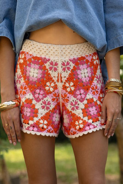 SHORT CROCHET