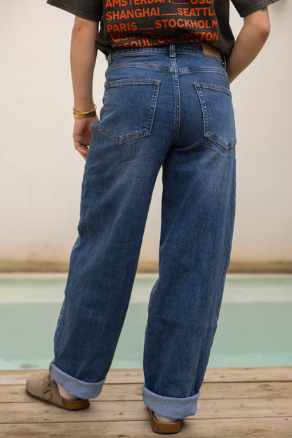 TOMMY JEAN
